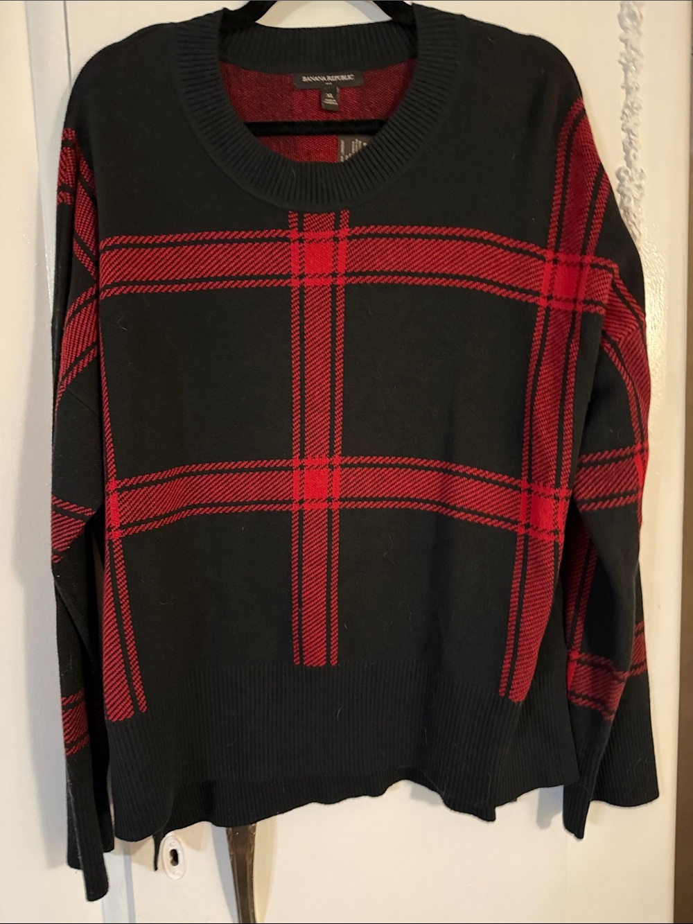 Banana Republic Black and Red Plaid Crewneck Sweater